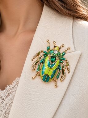 Green Crystal Beetle Brooch Pin - Women Jewelry